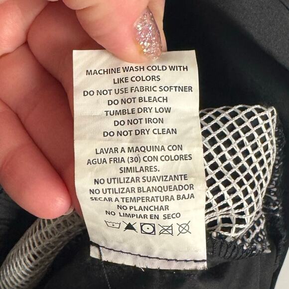 New Bebe Active Sportswear Lightweight Windbreaker Hooded Full Zip Jacket Sz XL - Picture 5 of 11